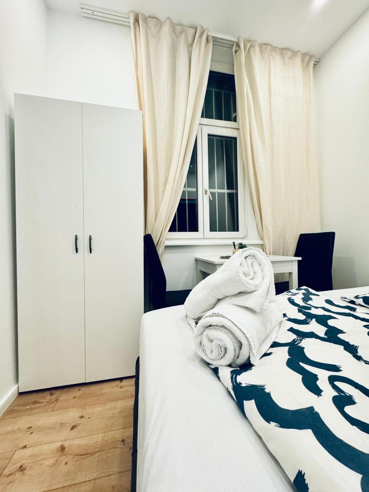 Convenient 4br Shared For 11p, 10 Min To Atzgersdorf Apartment Vienna