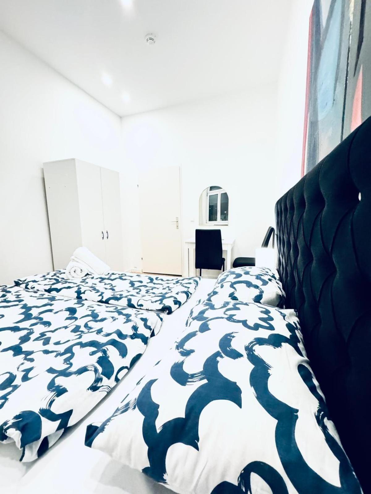 Convenient 4br Shared For 11p, 10 Min To Atzgersdorf Vienna