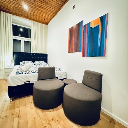 Convenient Stay 4Br Shared Apt For 11P, 10 Min To Atzgersdorf Vienna Exterior photo