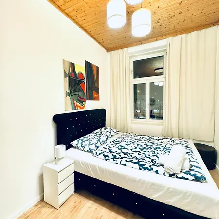 Convenient Stay 4Br Shared Apt For 11P, 10 Min To Atzgersdorf Vienna Exterior photo