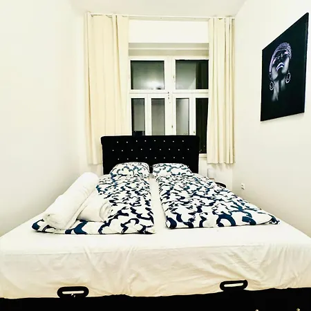Convenient Stay 4Br Shared Apt For 11P, 10 Min To Atzgersdorf Vienna Exterior photo