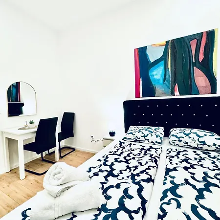 Convenient Stay 4Br Shared Apt For 11P, 10 Min To Atzgersdorf Vienna Exterior photo