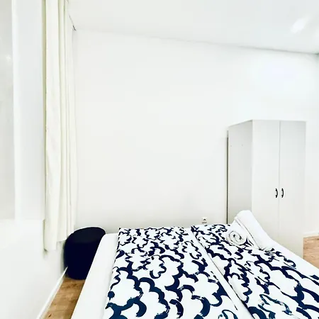 Convenient Stay 4Br Shared Apt For 11P, 10 Min To Atzgersdorf Vienna Exterior photo